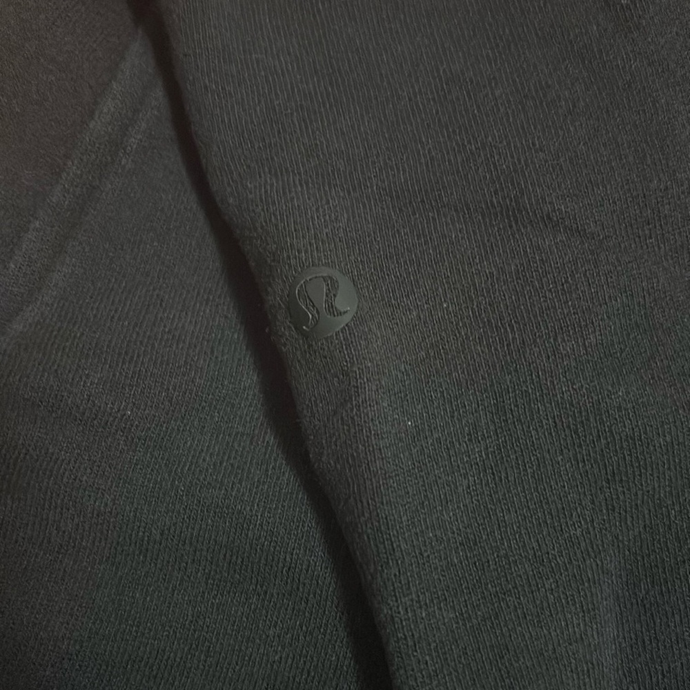 black lululemon scuba sweats